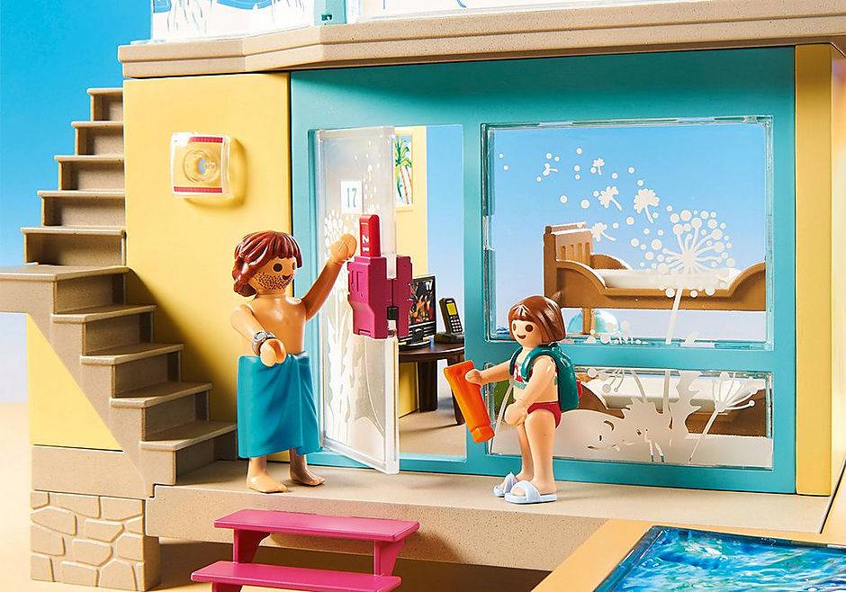 PLAYMOBIL 70435 BUNGALOW WITH POOL, 4 YEARS AND ABOVE