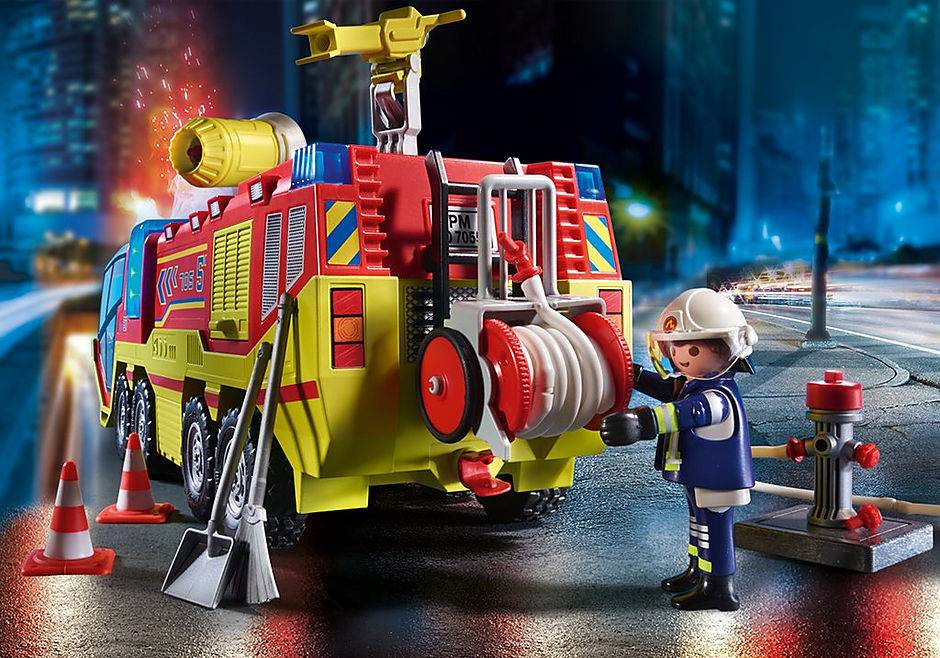 PLAYMOBIL 70557 CITY ACTION FIRE ENGINE WITH TRUCK