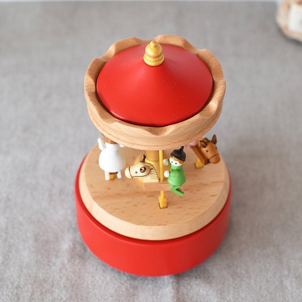 TS COLLECTION MUSICBOX WOODEN HAPPY FAMILY - THE CITY OF THE SKY